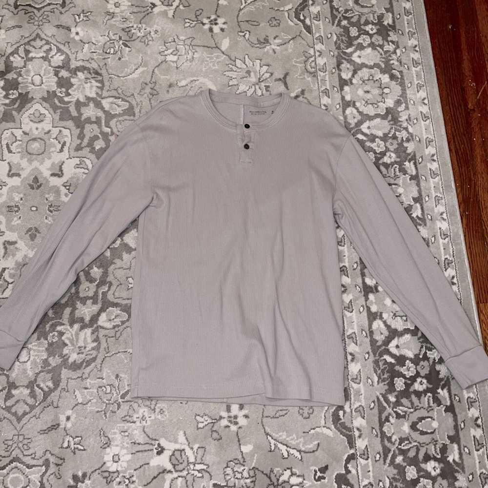 Abercrombie Men’s essential Henley tee, soft collection